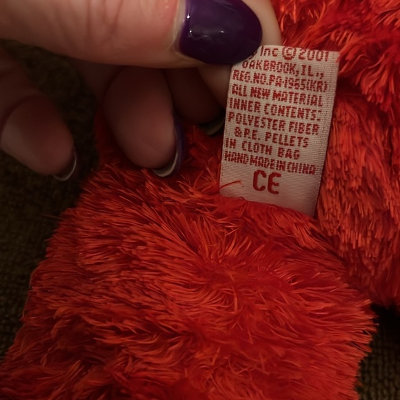 Ty beanie buddy Sizzle bright red blk eyes and nose red ribbon soft and huggable - Picture 5 of 5